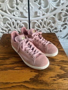 Adidas Originals Stan Smith Pink Suede Sneakers Gold Logo Women’s 6.5